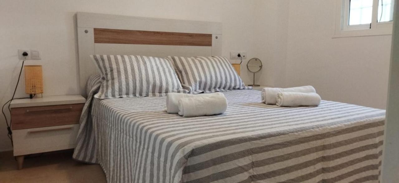 Apartamentos Costa De La Luz Playa Rota Extérieur photo