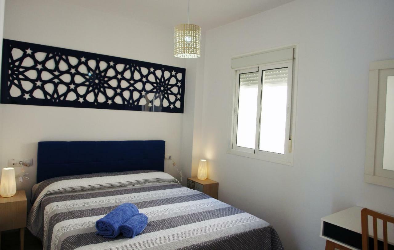 Apartamentos Costa De La Luz Playa Rota Extérieur photo